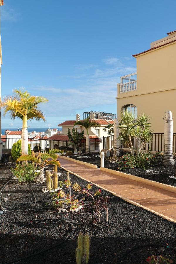 Golf View Apartment - Stunning Ocean View Golf Del Sur سان ميغيل ذي أبونا المظهر الخارجي الصورة