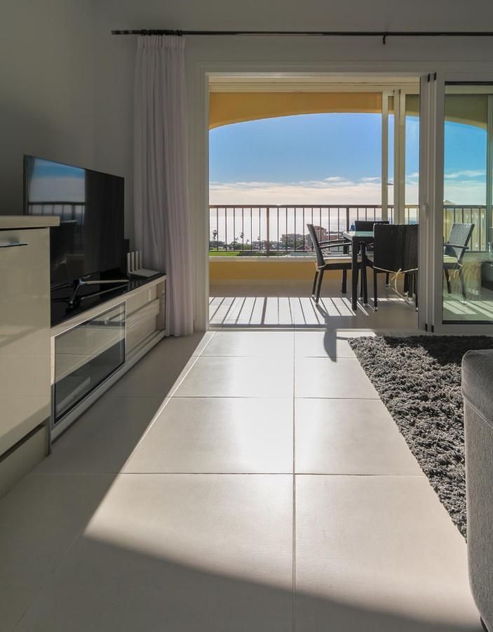 Golf View Apartment - Stunning Ocean View Golf Del Sur سان ميغيل ذي أبونا المظهر الخارجي الصورة